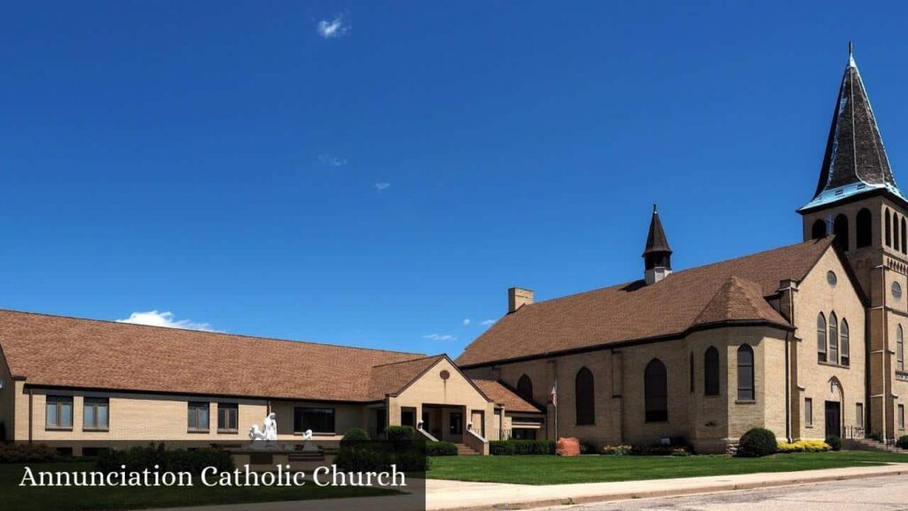 Annunciation Catholic Church - Fox Lake (Wisconsin)