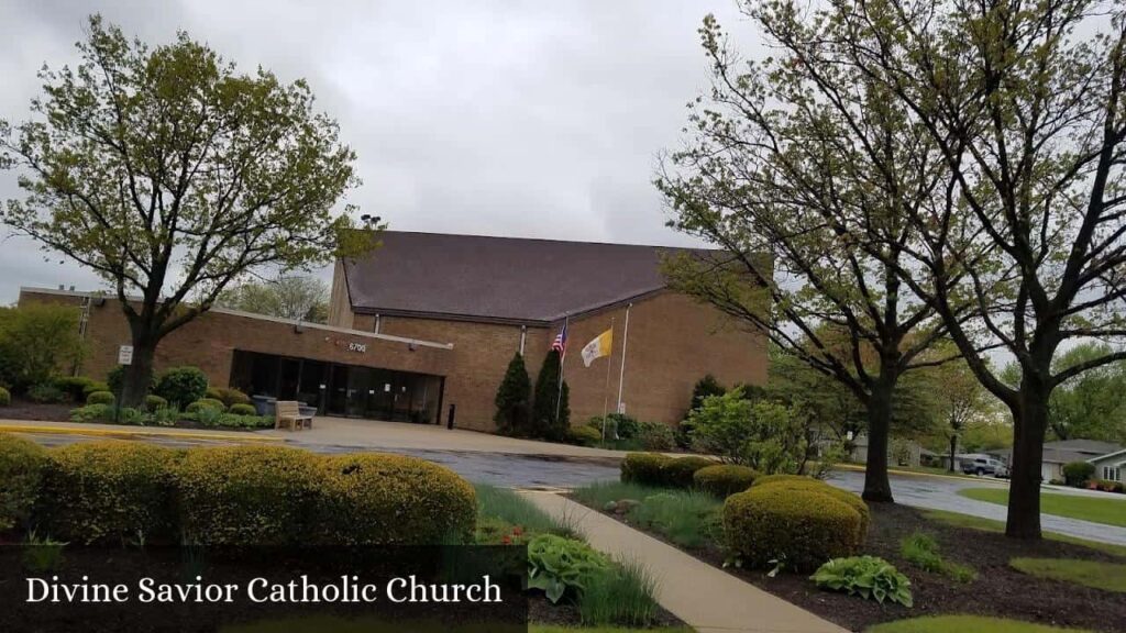 Divine Savior Catholic Church - Downers Grove (Illinois)