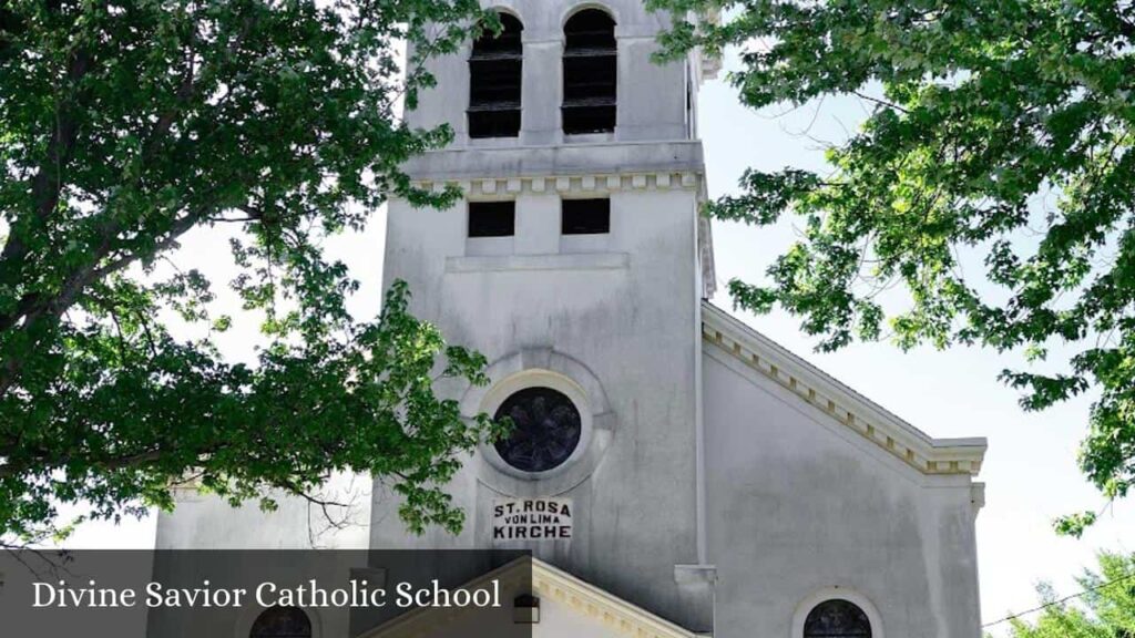 Divine Savior Catholic School - Fredonia (Wisconsin)
