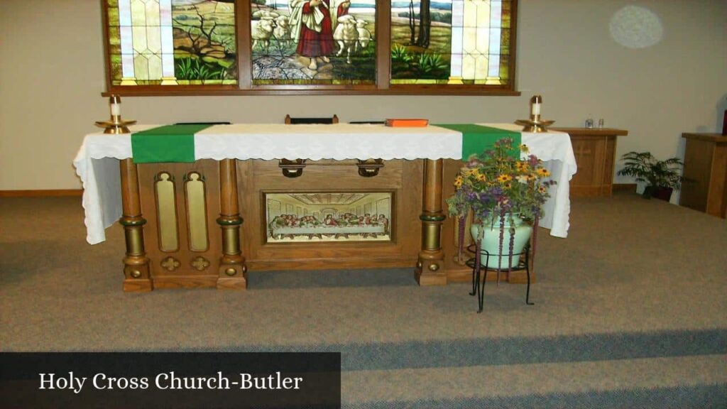 Holy Cross Church - New York Mills (Minnesota)