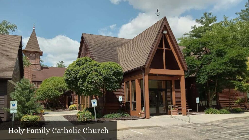 Holy Family Catholic Church - La Valle (Wisconsin)