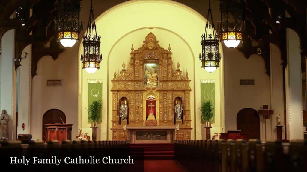Holy Family Catholic Church - South Pasadena (California)