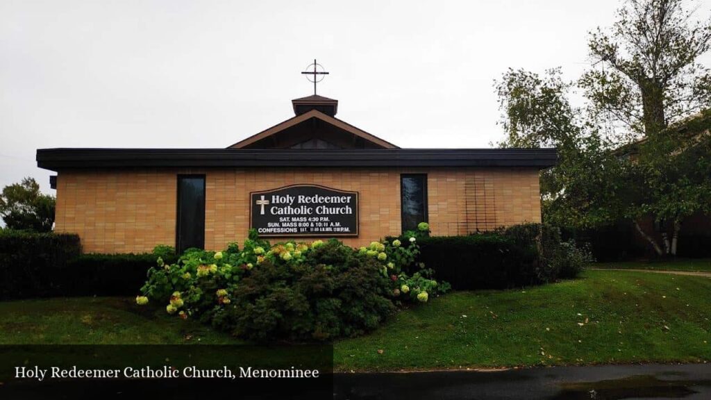 Holy Redeemer Catholic Church - Menominee (Michigan)