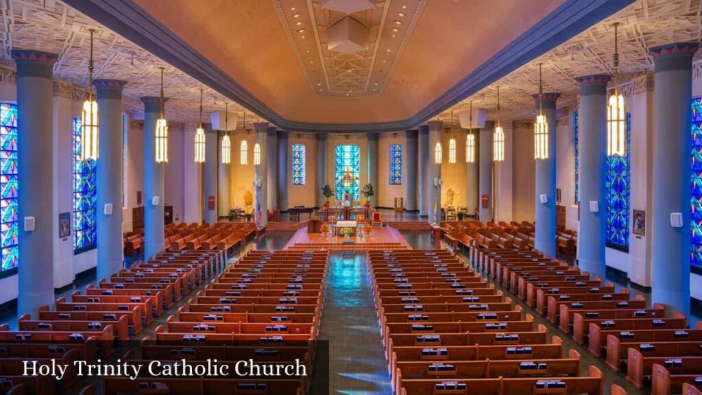 Holy Trinity Catholic Church - Bloomington (Illinois)