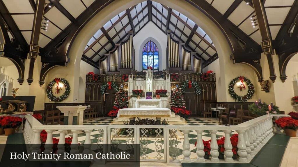 Holy Trinity Roman Catholic - Poughkeepsie (New York)
