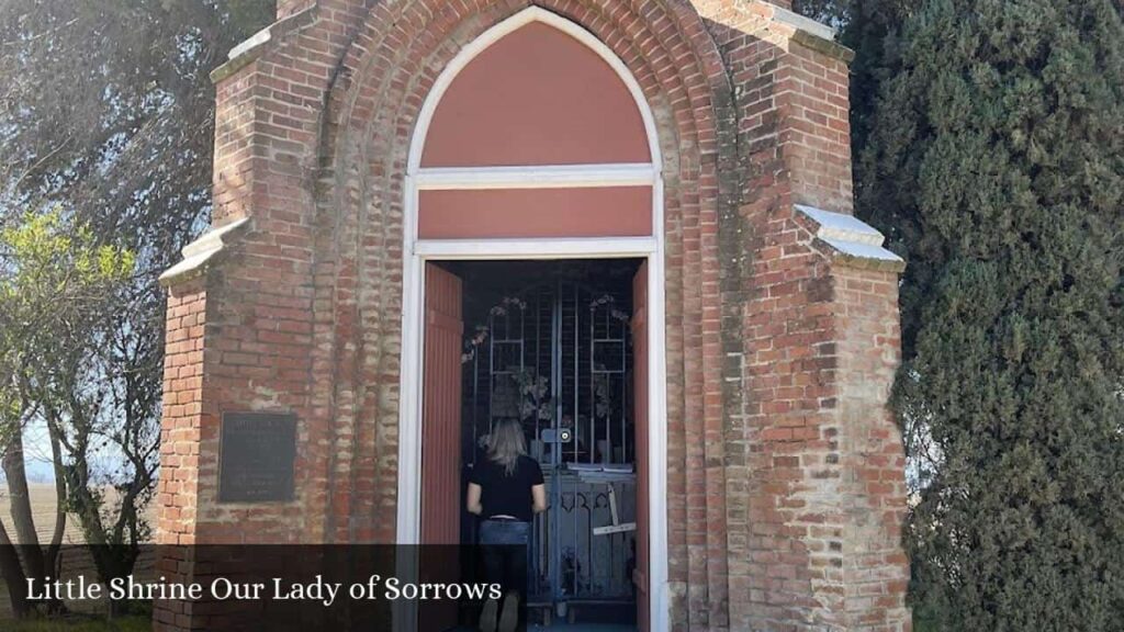 Little Shrine Our Lady of Sorrows - Meridian (California)