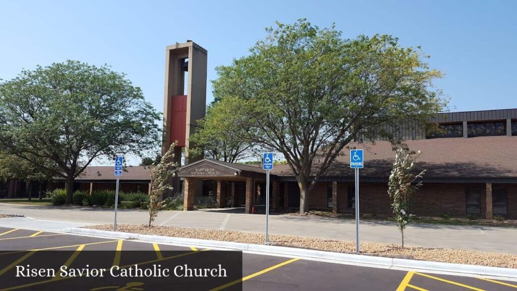 Risen Savior Catholic Church - Brandon (South Dakota)
