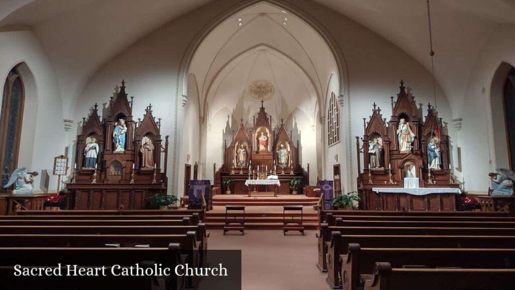 Sacred Heart Catholic Church - Lawrenceburg (Tennessee)