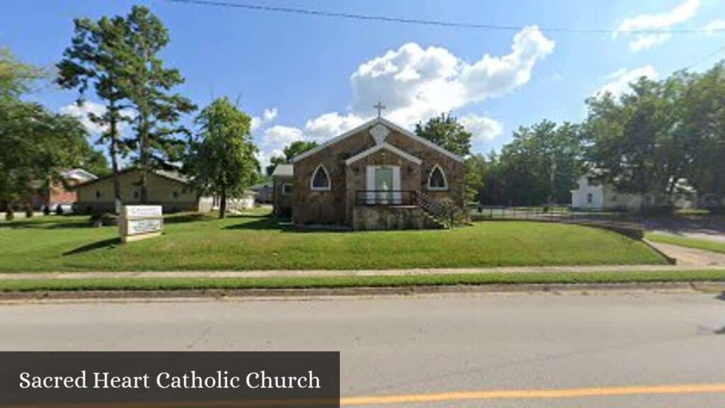 Sacred Heart Catholic Church - Mountain Grove (Missouri)