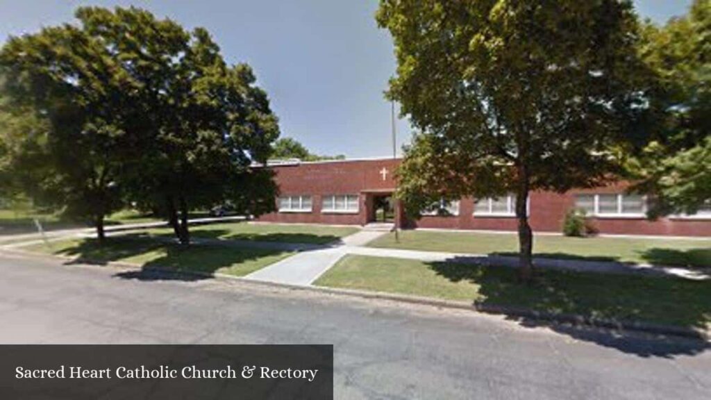 Sacred Heart Catholic Church & Rectory - Fredonia (Kansas)