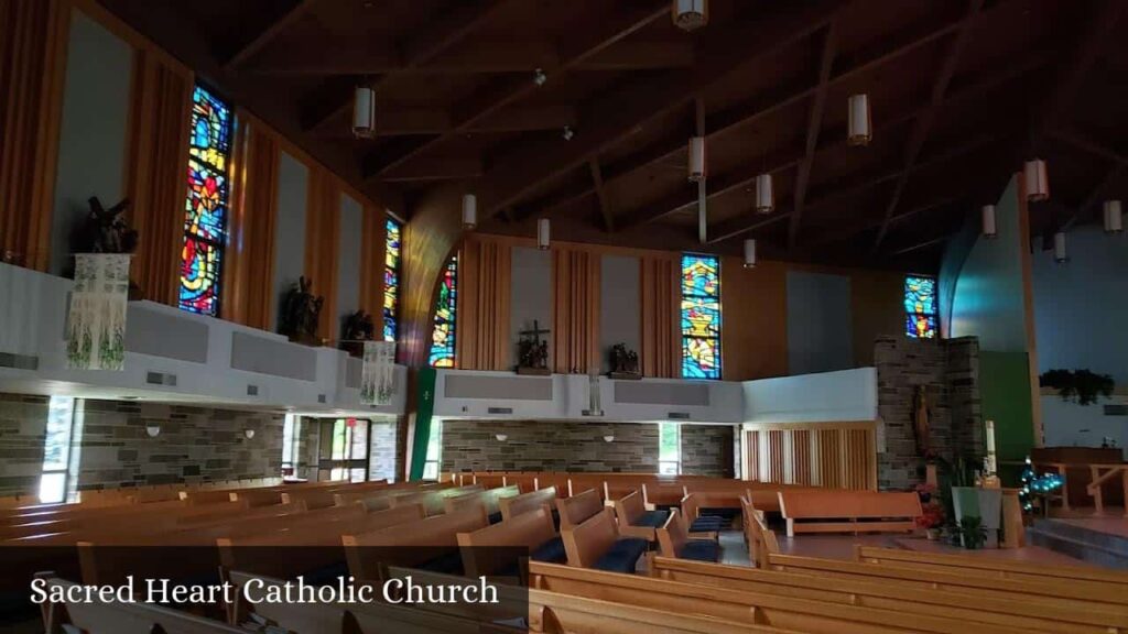 Sacred Heart Catholic Church - West Des Moines (Iowa)