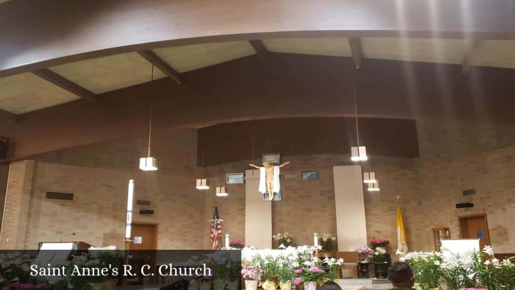 Saint Anne's R. C. Church - Brentwood (New York)
