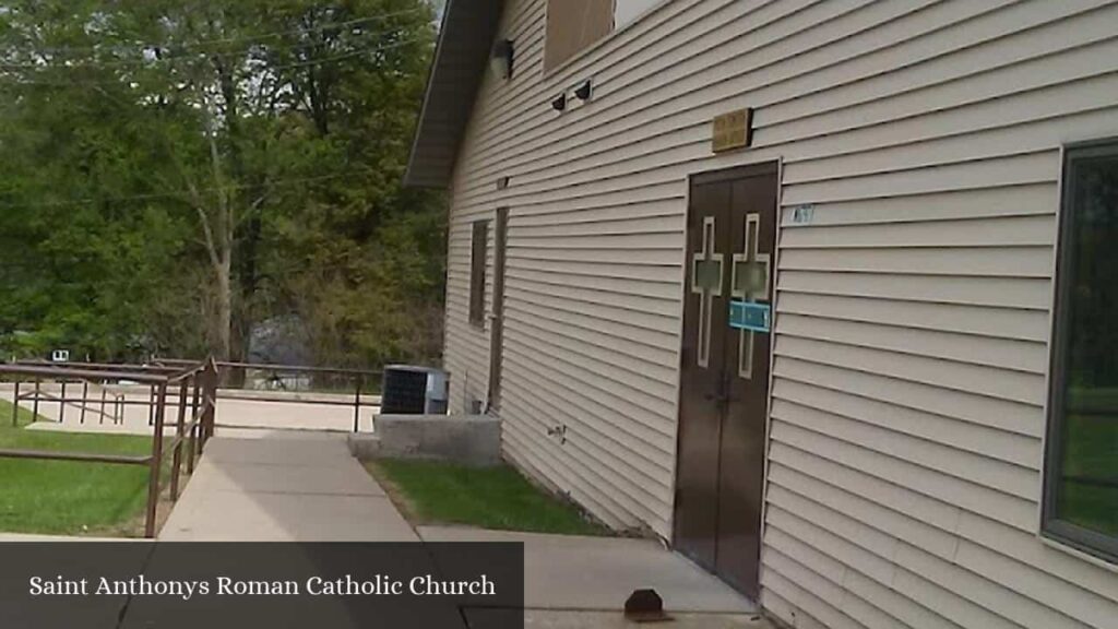 Saint Anthonys Roman Catholic Church - Neopit (Wisconsin)