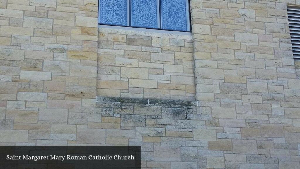 Saint Margaret Mary Roman Catholic Church - Neenah (Wisconsin)