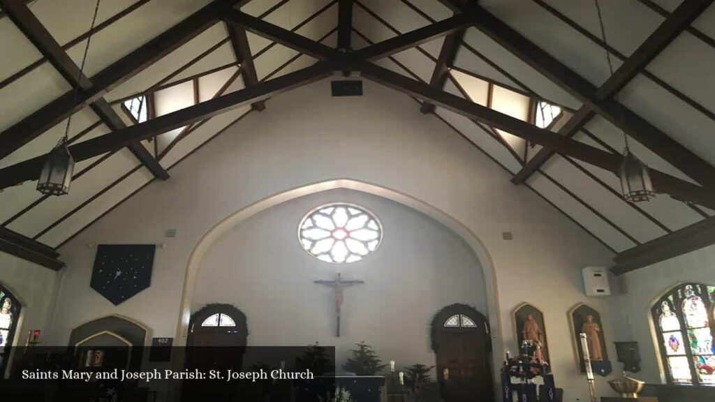 Saints Mary and Joseph Parish: St. Joseph Church - Salem (New Hampshire)
