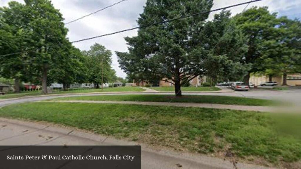 Saints Peter & Paul Catholic Church - Falls City (Nebraska)