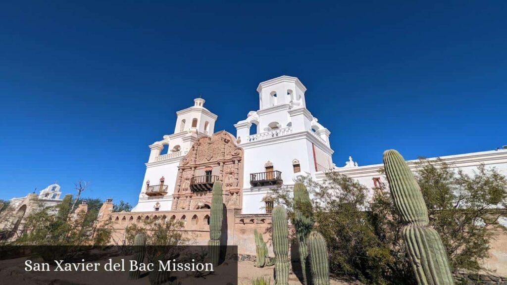 San Xavier Del Bac Mission - Tucson (Arizona)