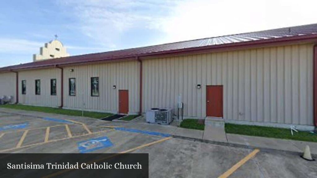 Santisima Trinidad Catholic Church - Victoria (Texas)