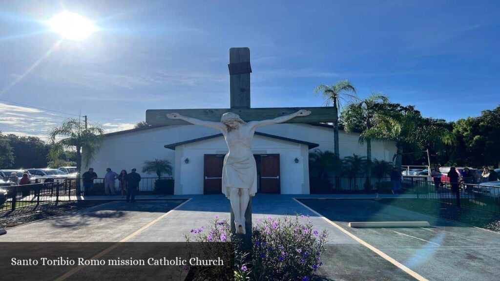 Santo Toribio Romo Mission Catholic Church - Mascotte (Florida)