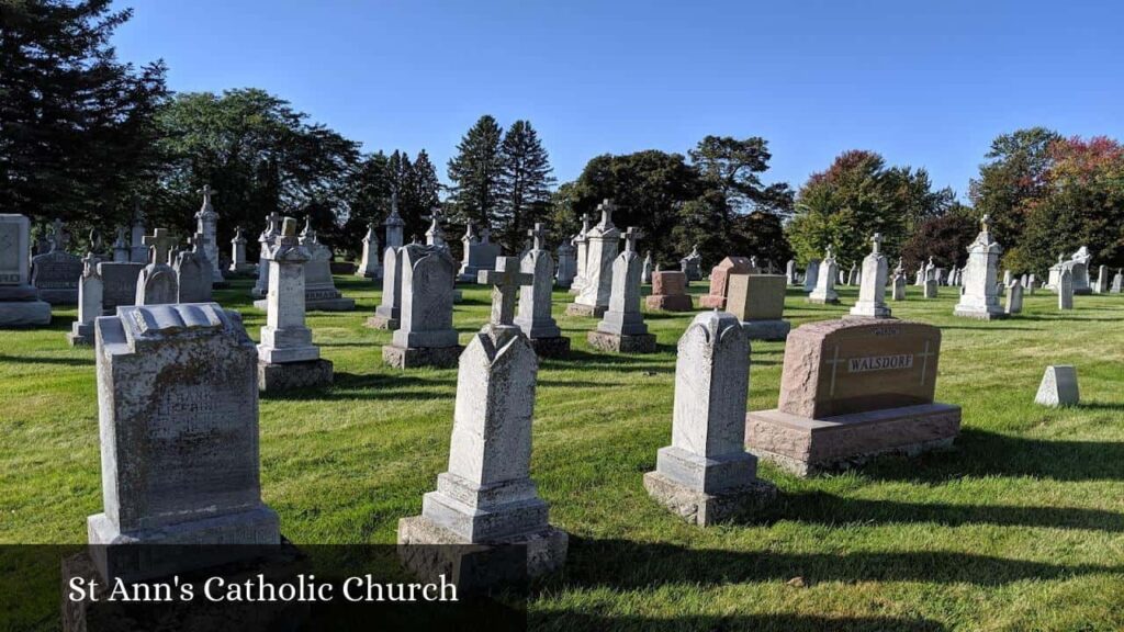 St Ann's Catholic Church - New Holstein (Wisconsin)