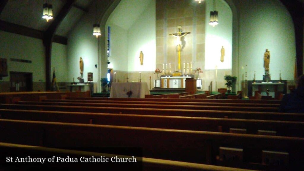 St Anthony of Padua Catholic Church - Lorain (Ohio)