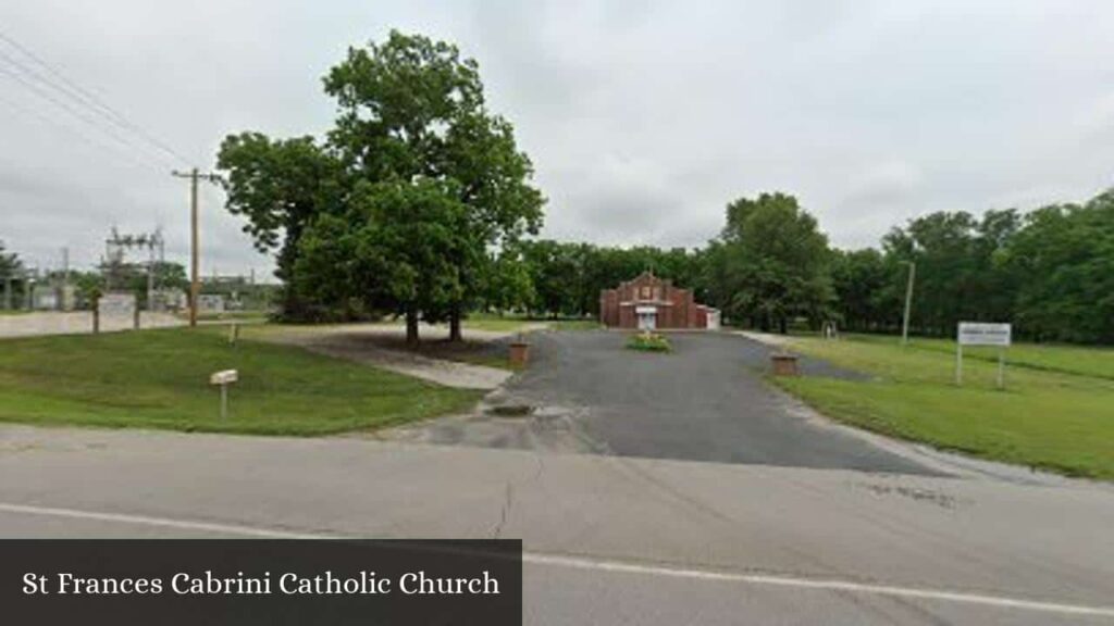 St Frances Cabrini Catholic Church - Paris (Missouri)