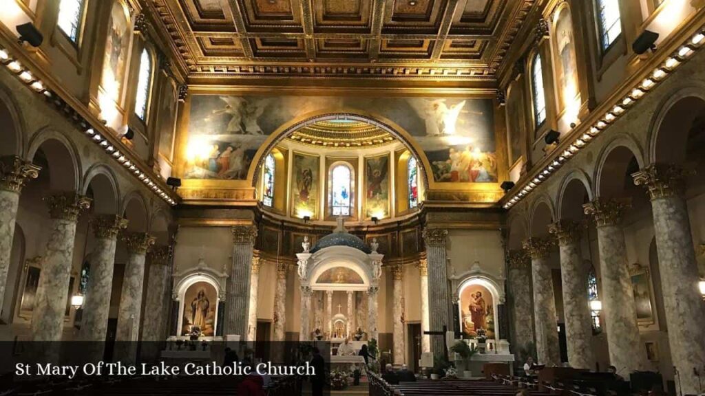 St Mary of the Lake Catholic Church - Chicago (Illinois)