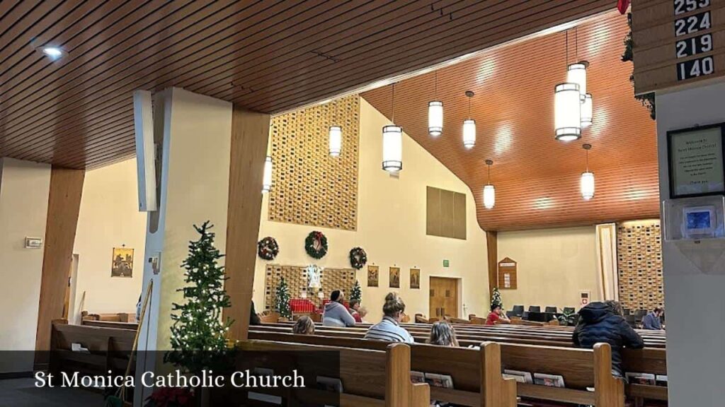 St Monica Catholic Church - Kalamazoo (Michigan)