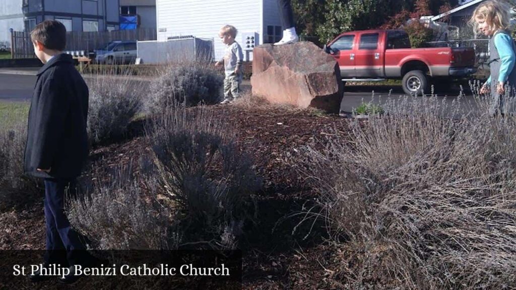 St Philip Benizi Catholic Church - Creswell (Oregon)
