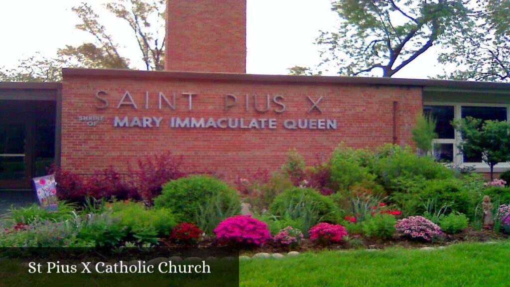 St Pius X Catholic Church - Lombard (Illinois)
