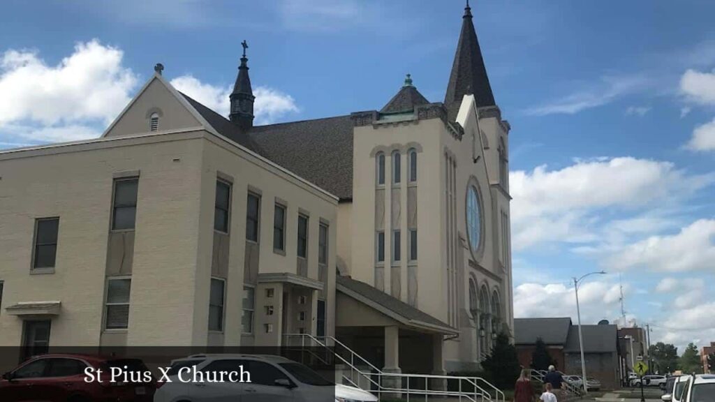 St Pius X Church - Moberly (Missouri)