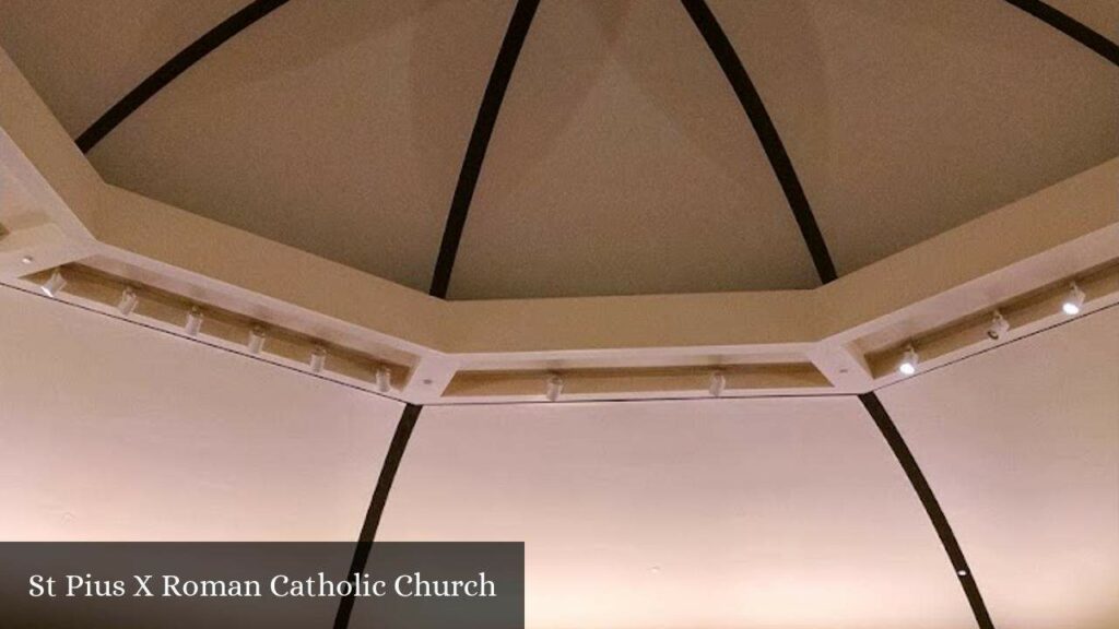 St Pius X Roman Catholic Church - Old Tappan (New Jersey)