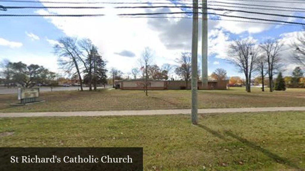 St Richard's Catholic Church - Westland (Michigan)