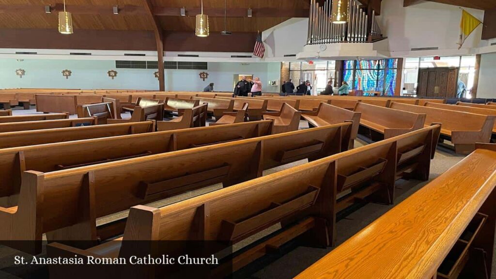 St. Anastasia Roman Catholic Church - Troy (Michigan)