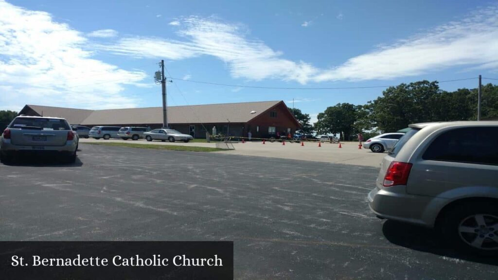 St. Bernadette Catholic Church - Hermitage (Missouri)