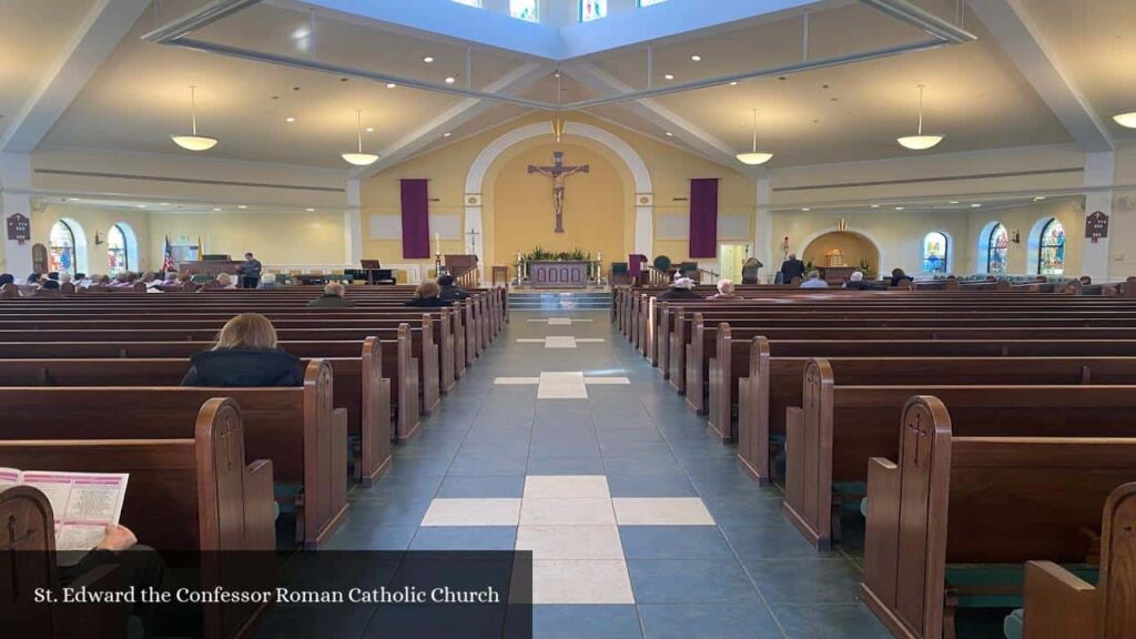 St. Edward The Confessor Roman Catholic Church - Syosset (New York)