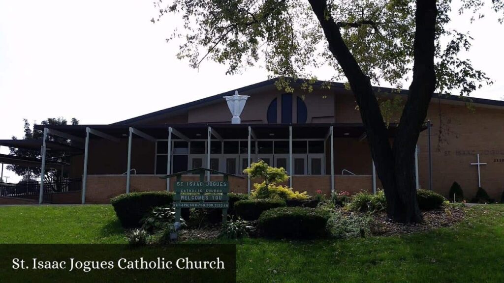 St. Isaac Jogues Catholic Church - St Clair Shores (Michigan)