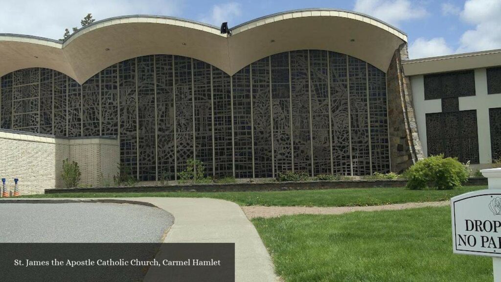 St. James The Apostle Catholic Church - Carmel Hamlet (New York)