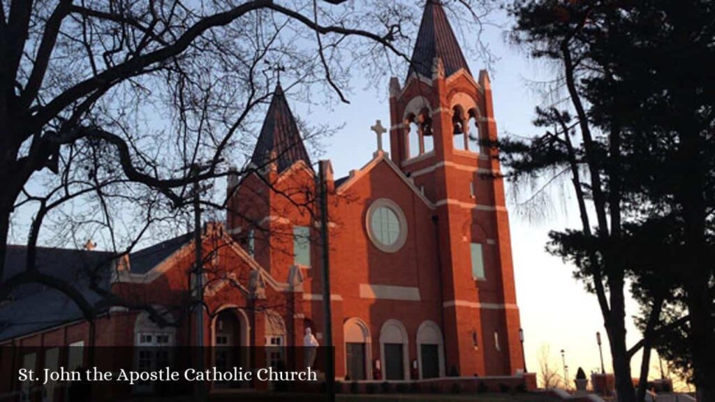 St. John The Apostle Catholic Church - Leesburg (Virginia)