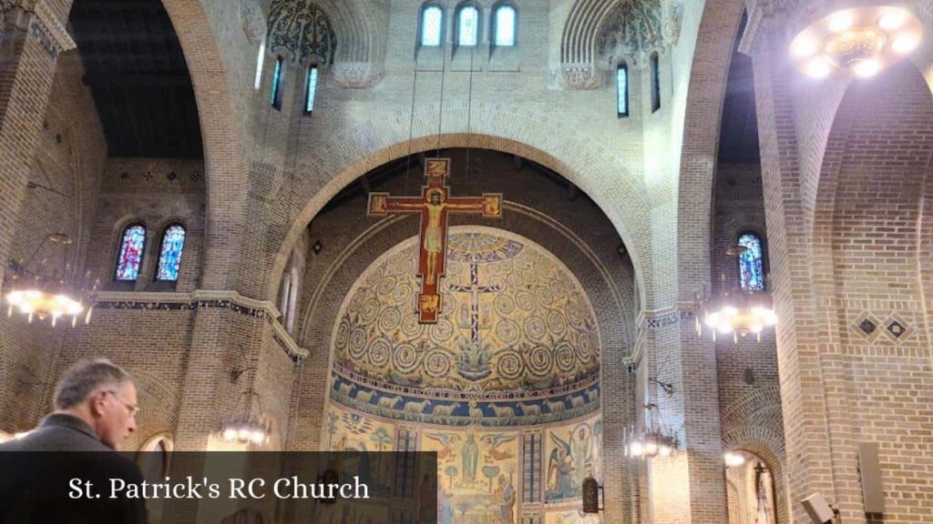 St. Patrick's Rc Church - Bay Shore (New York)