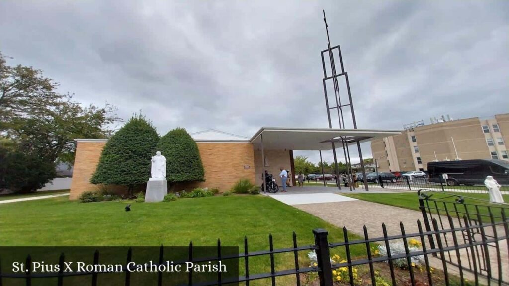 St. Pius X Roman Catholic Parish - Queens (New York)